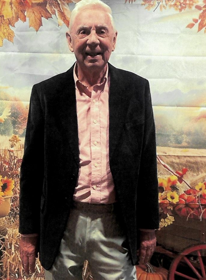 Just like a great hotel on vacation : George s life at Harvest Crossing