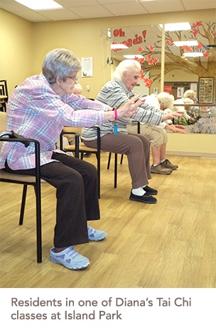 picture of residents in one of Diana’s Tai Chi classes